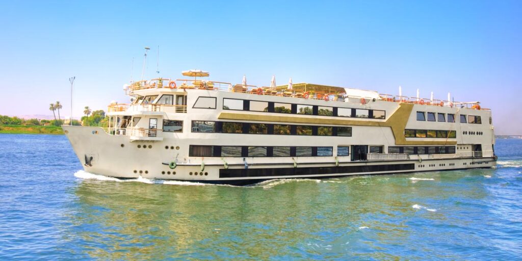 cairo and nile cruise luxury itinerary